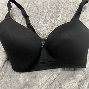 38DD Black Embliss Soma Intimates Wireless Bra